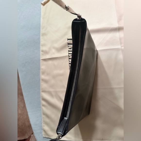 ‼️FLASH SALE‼️RARE Vintage Ferragamo! Super Clean Condition!! - Picture 4 of 9